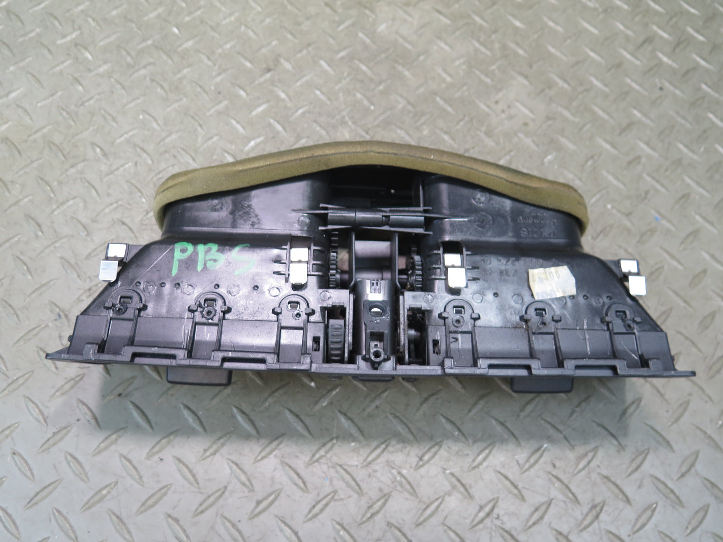 2006-2008 BMW E63 E64 M6 Dash Front Center A/C Air Vent Grille w Switches