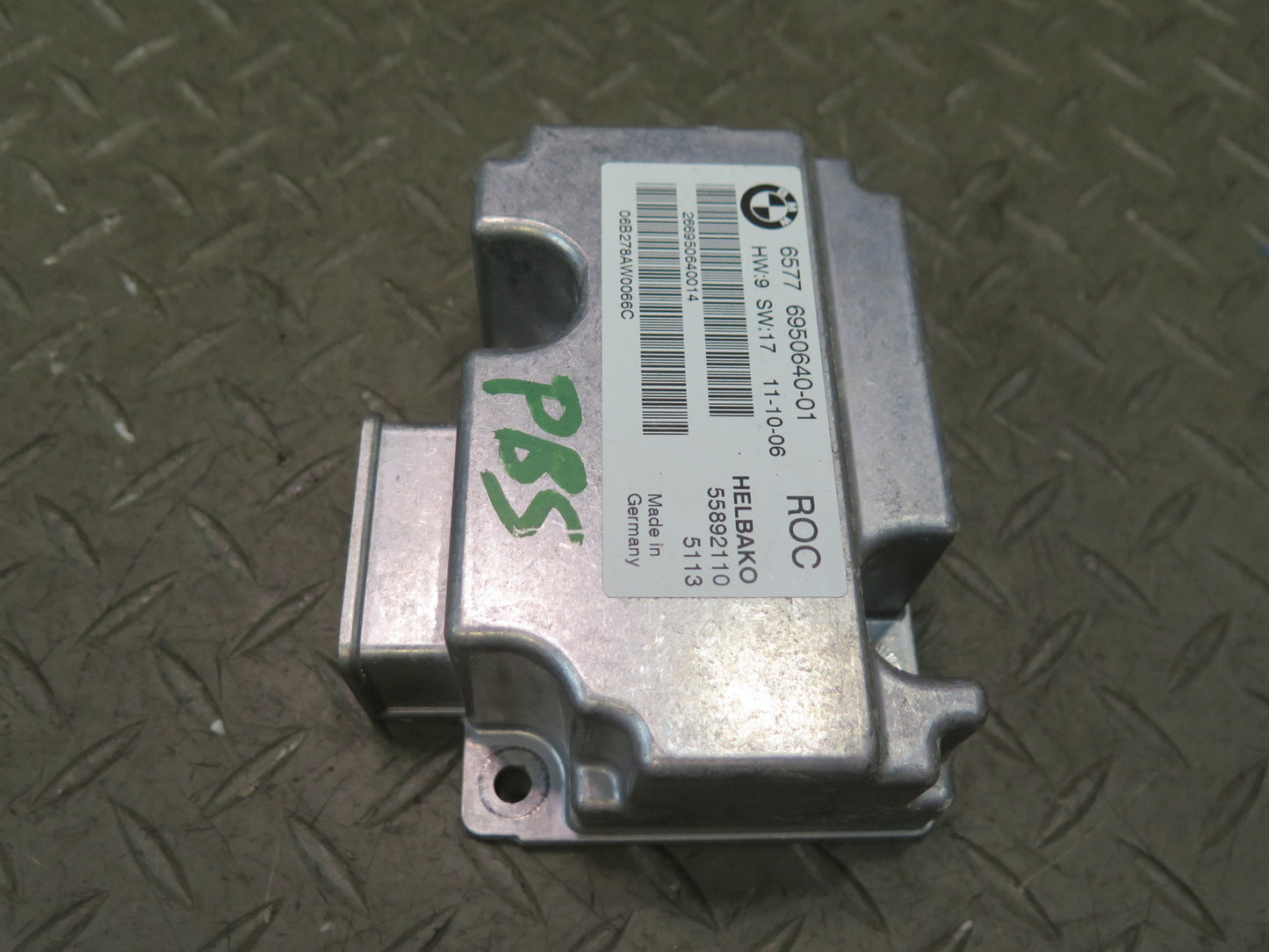 2006-2010 BMW E64 M6 Convertible ROC Roll Over Control Module 6950640