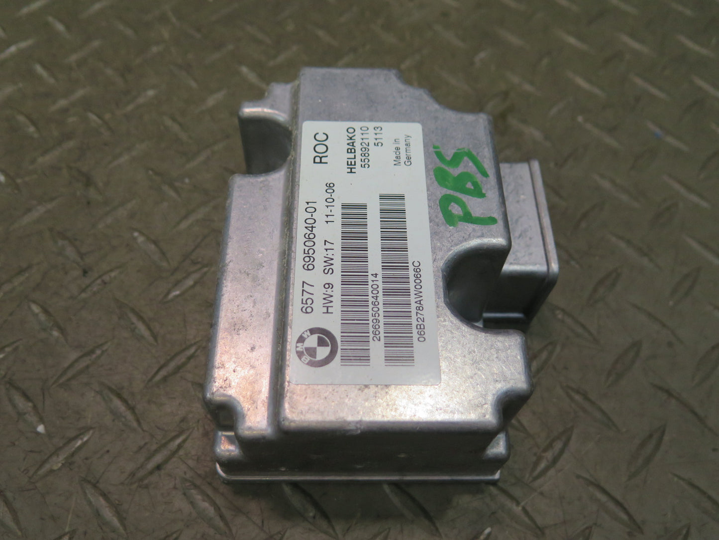 2006-2010 BMW E64 M6 Convertible ROC Roll Over Control Module 6950640