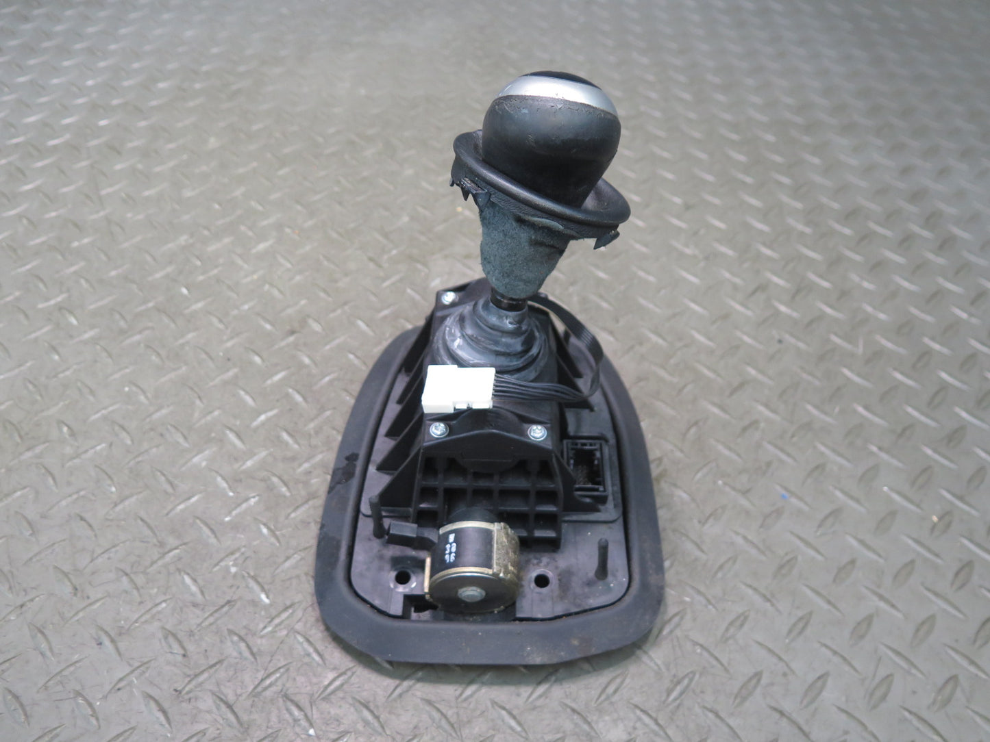 2006-2010 BMW E64 E63 M6 SMG Transmission Gear Shifter Knob Selector Lever