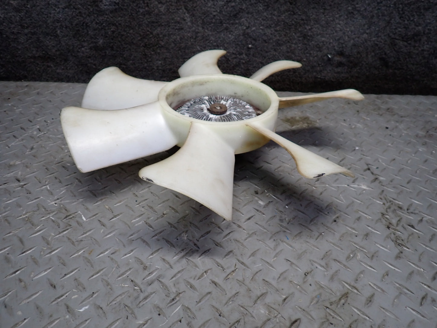 90-96 Nissan Z32 300ZX NA Engine Cooling Fan Motor Clutch w Blade