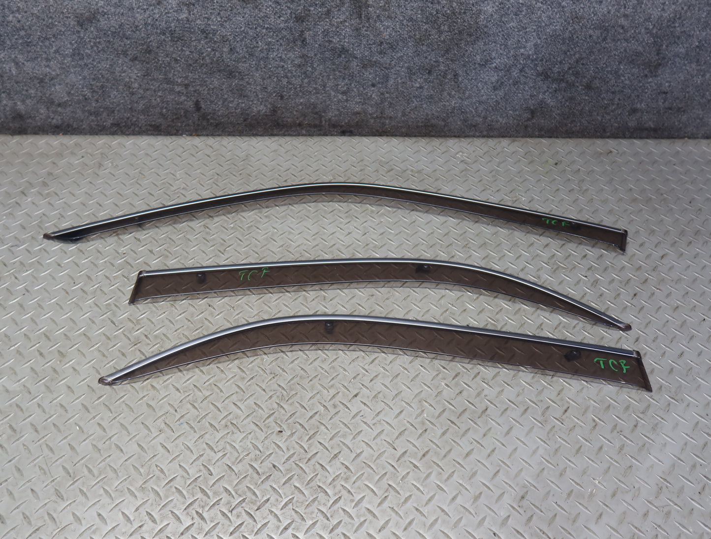 99-01 Toyota Crown JZS175 Set of 3 Front & Rear Door Window Visor Rain Guard OEM