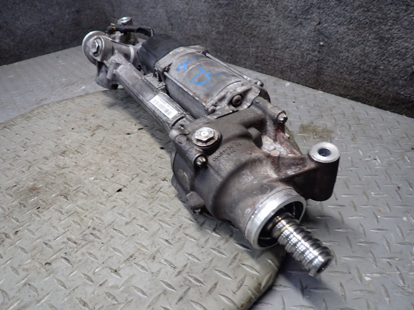 13-20 Mercedes R231 SL550 Power Steering Rack & Pinion OEM