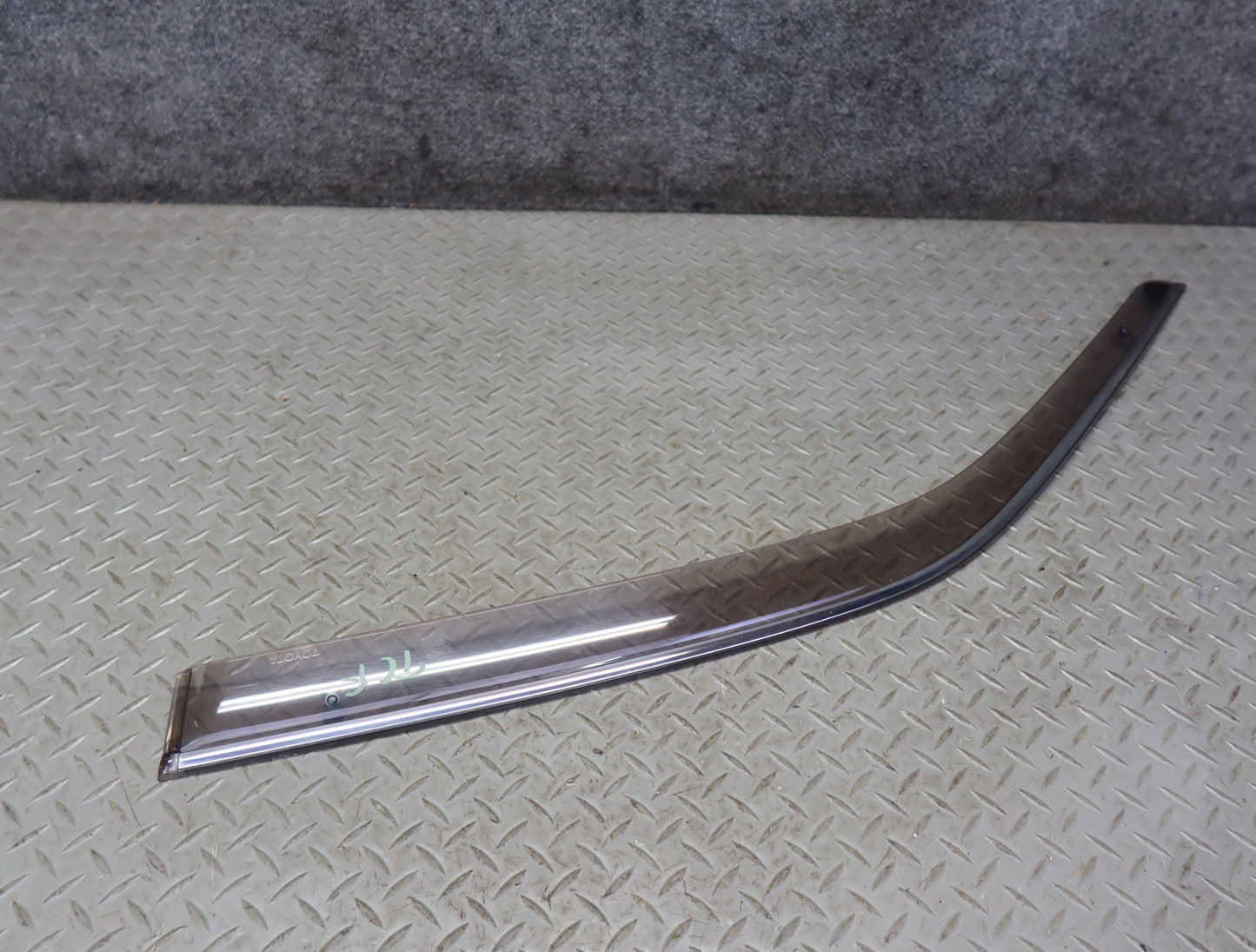 99-01 Toyota Crown JZS175 Set of 3 Front & Rear Door Window Visor Rain Guard OEM