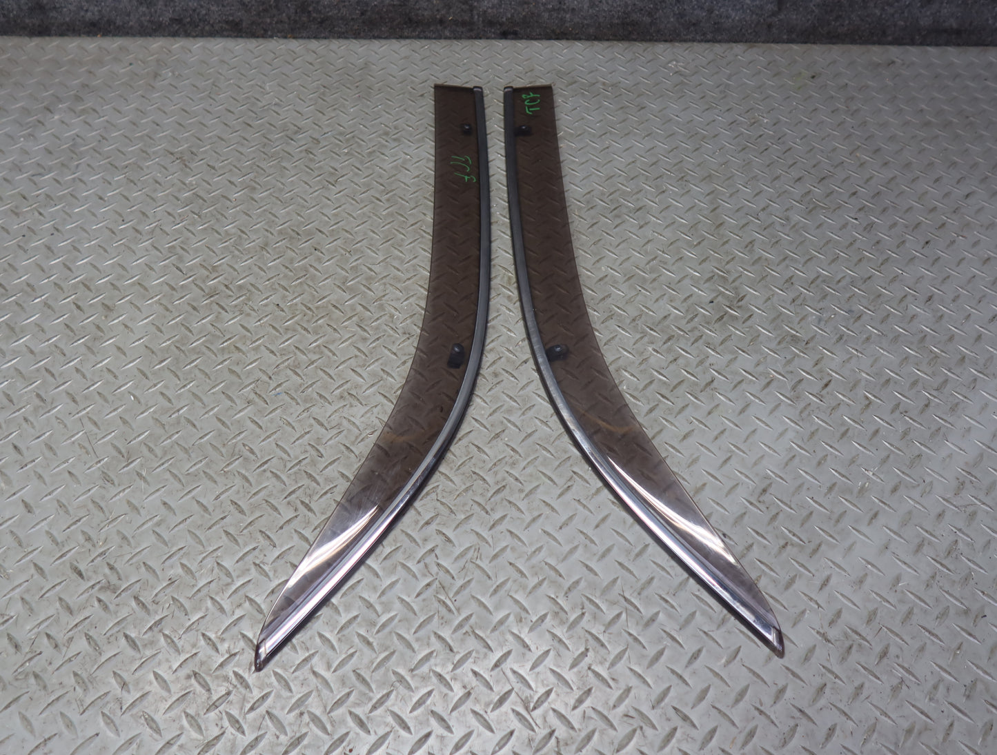 99-01 Toyota Crown JZS175 Set of 3 Front & Rear Door Window Visor Rain Guard OEM