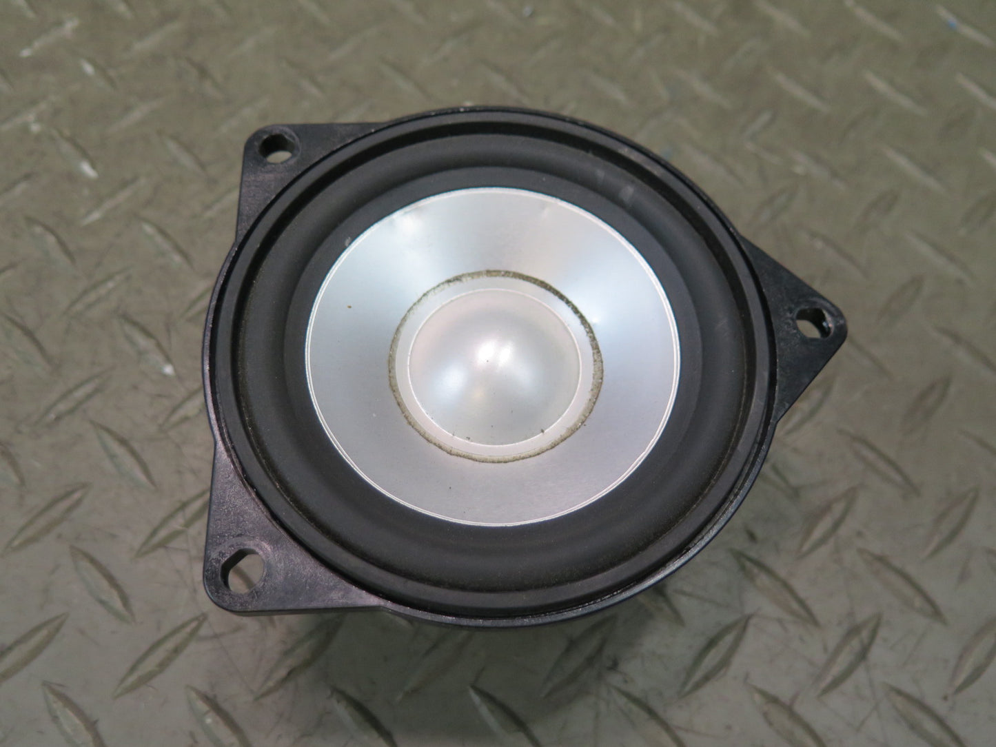 2006-2010 BMW E64 E63 M6 TOP Hi-fi MID Range Audio Speaker 6930903