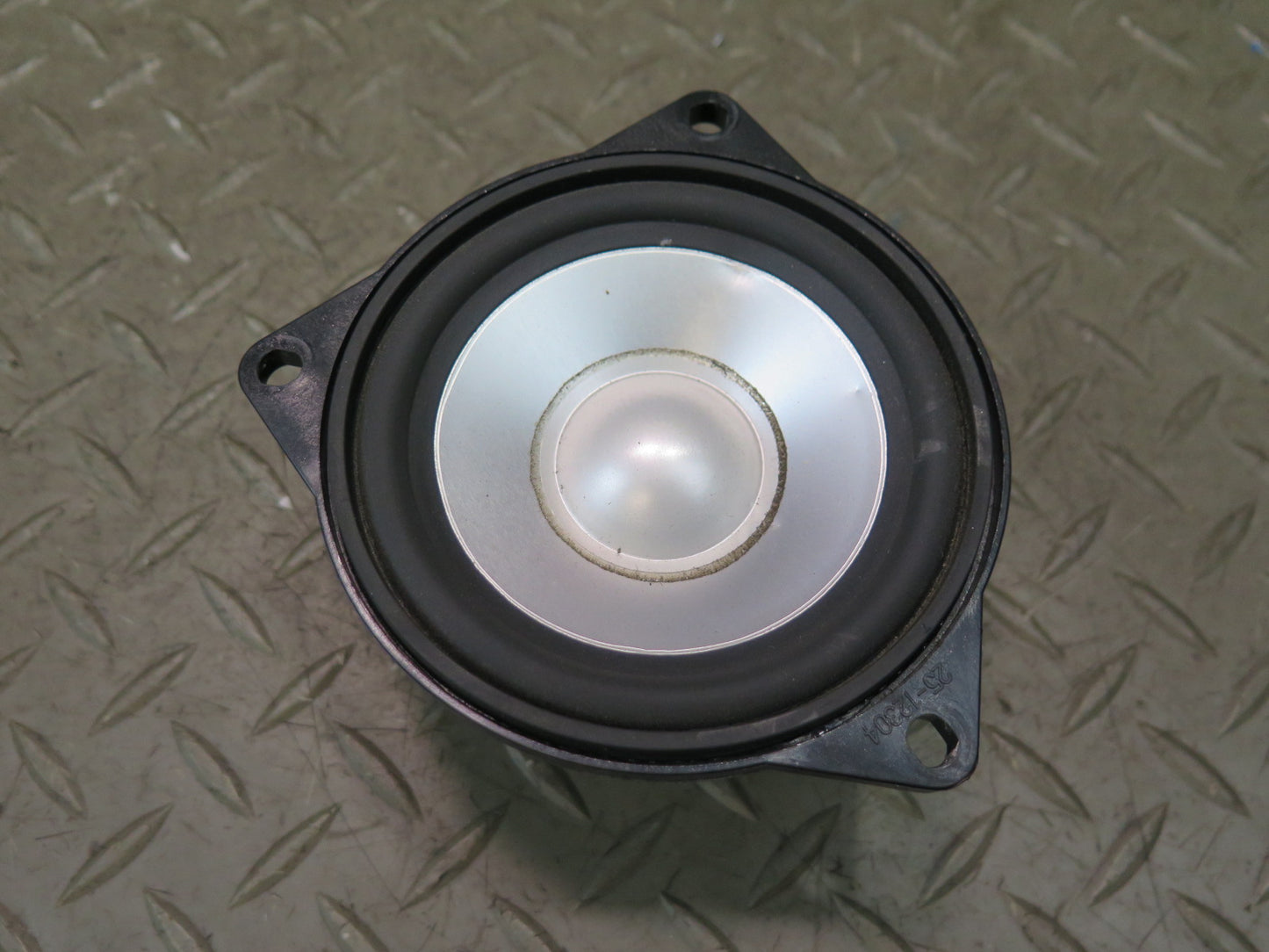 2006-2010 BMW E64 E63 M6 TOP Hi-fi MID Range Audio Speaker 6930903
