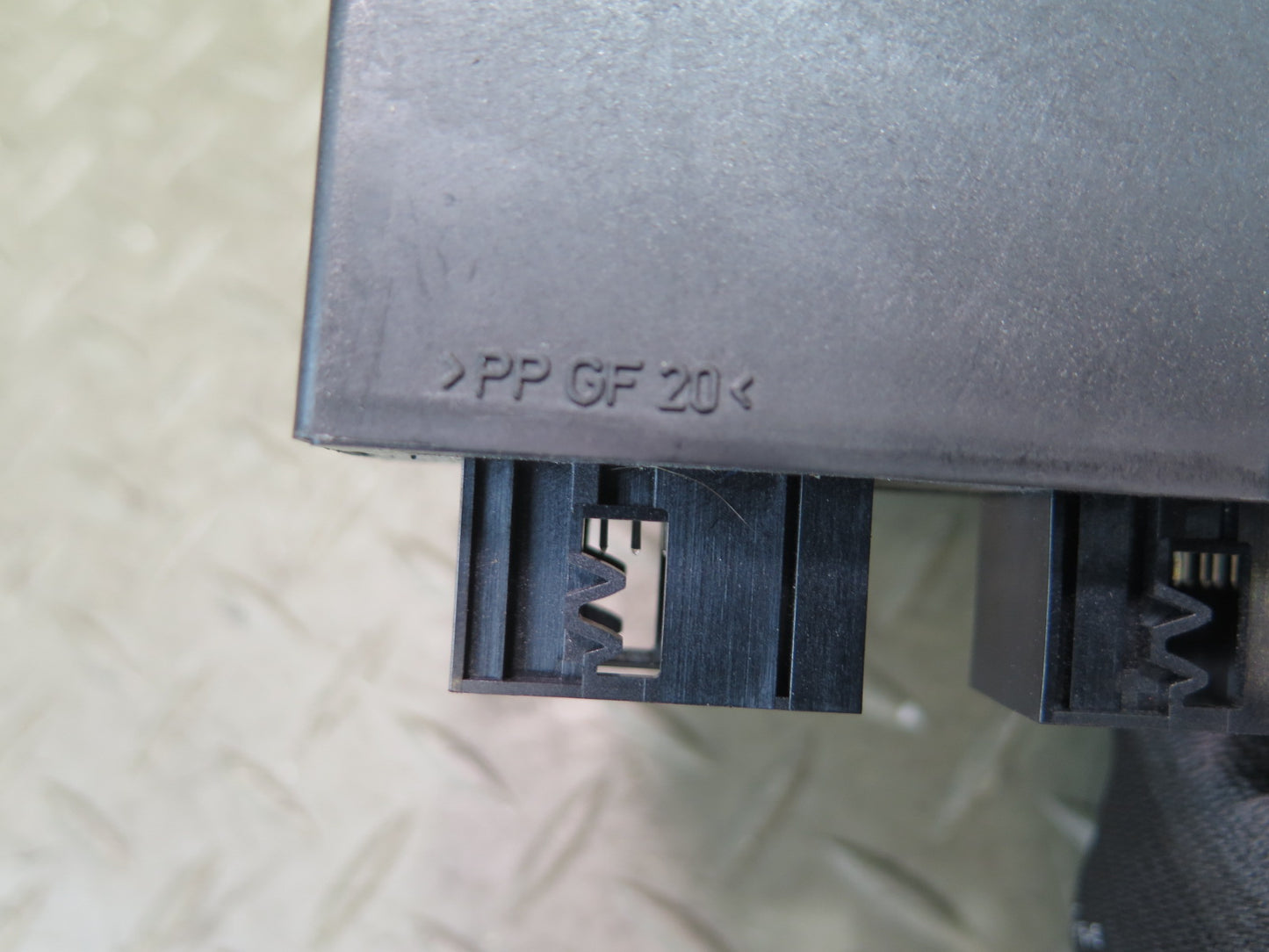 2006-2008 BMW E63 E64 M6 PDC Parking Distance Assist Control Module 9116264