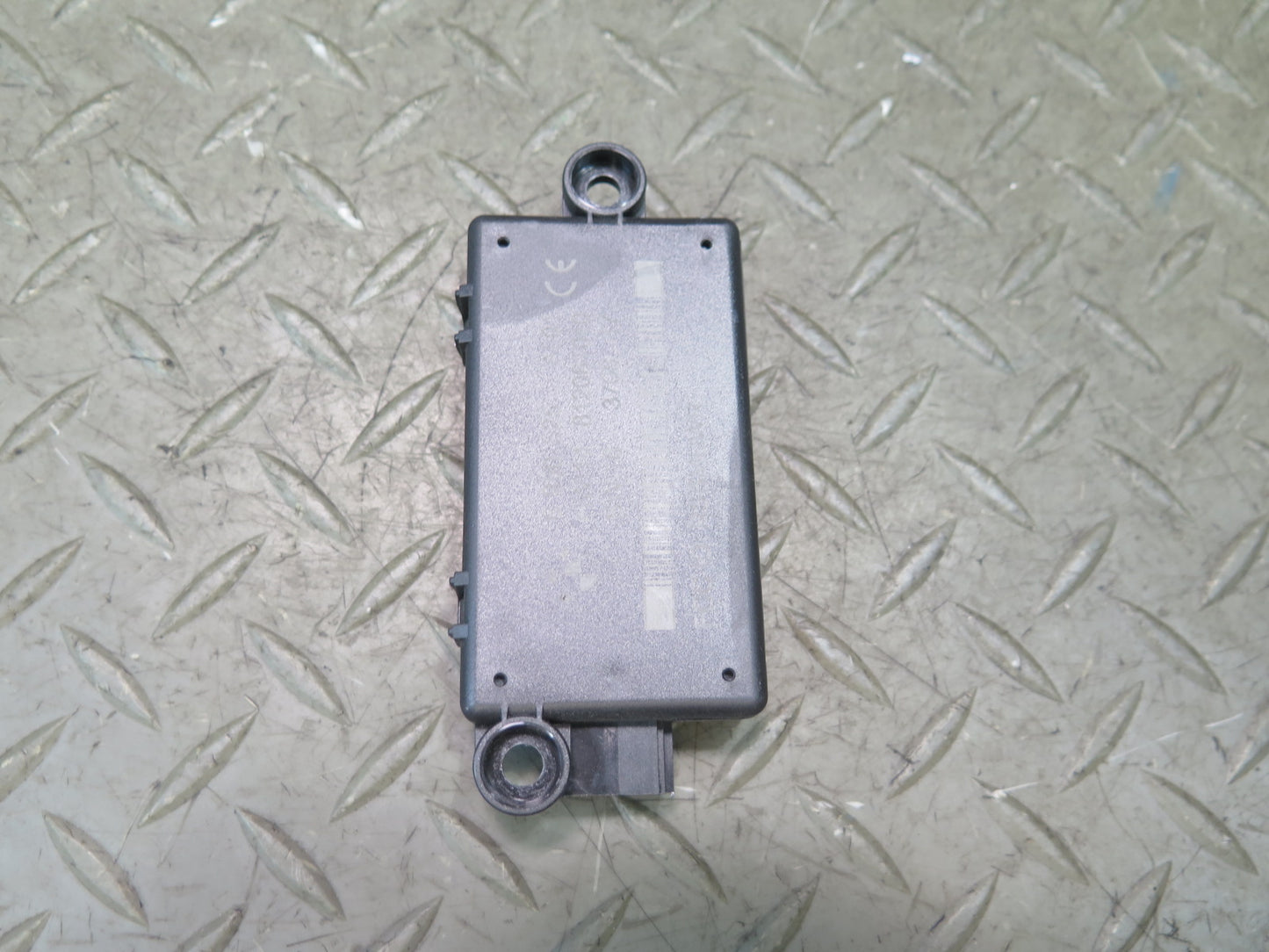 2006-2010 BMW E64 E63 M6 DWA Alarm System Antenna Control Module 6950525 OEM
