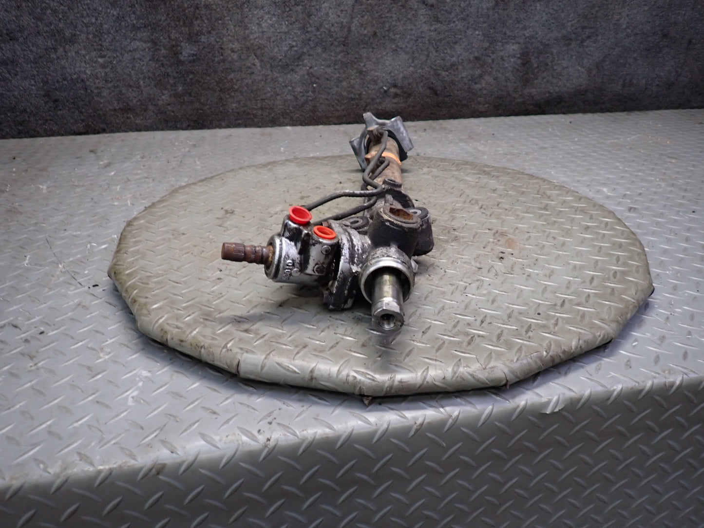 02-05 Lexus JCE10L IS300 Power Steering Rack & Pinion 130K Miles OEM