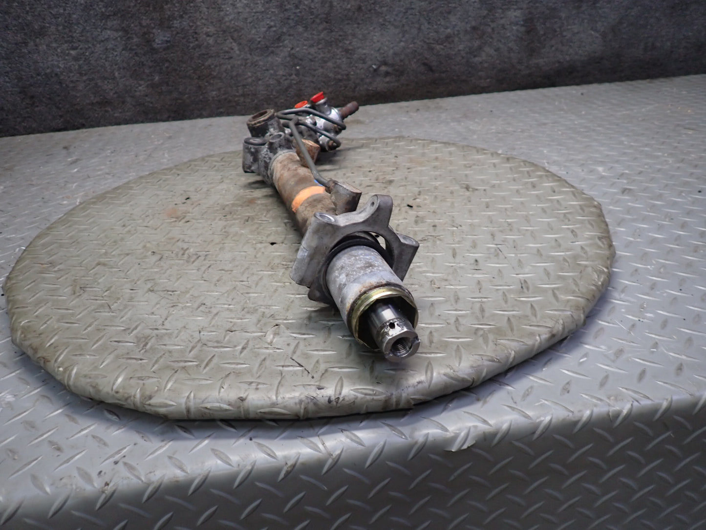 02-05 Lexus JCE10L IS300 Power Steering Rack & Pinion 130K Miles OEM