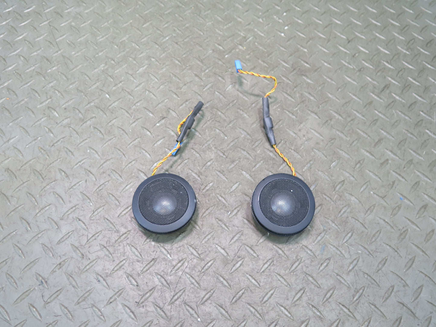 2006-2010 BMW E64 E63 M6 Rear Left & Right TOP Hi-fi Audio Tweeter Speaker Set