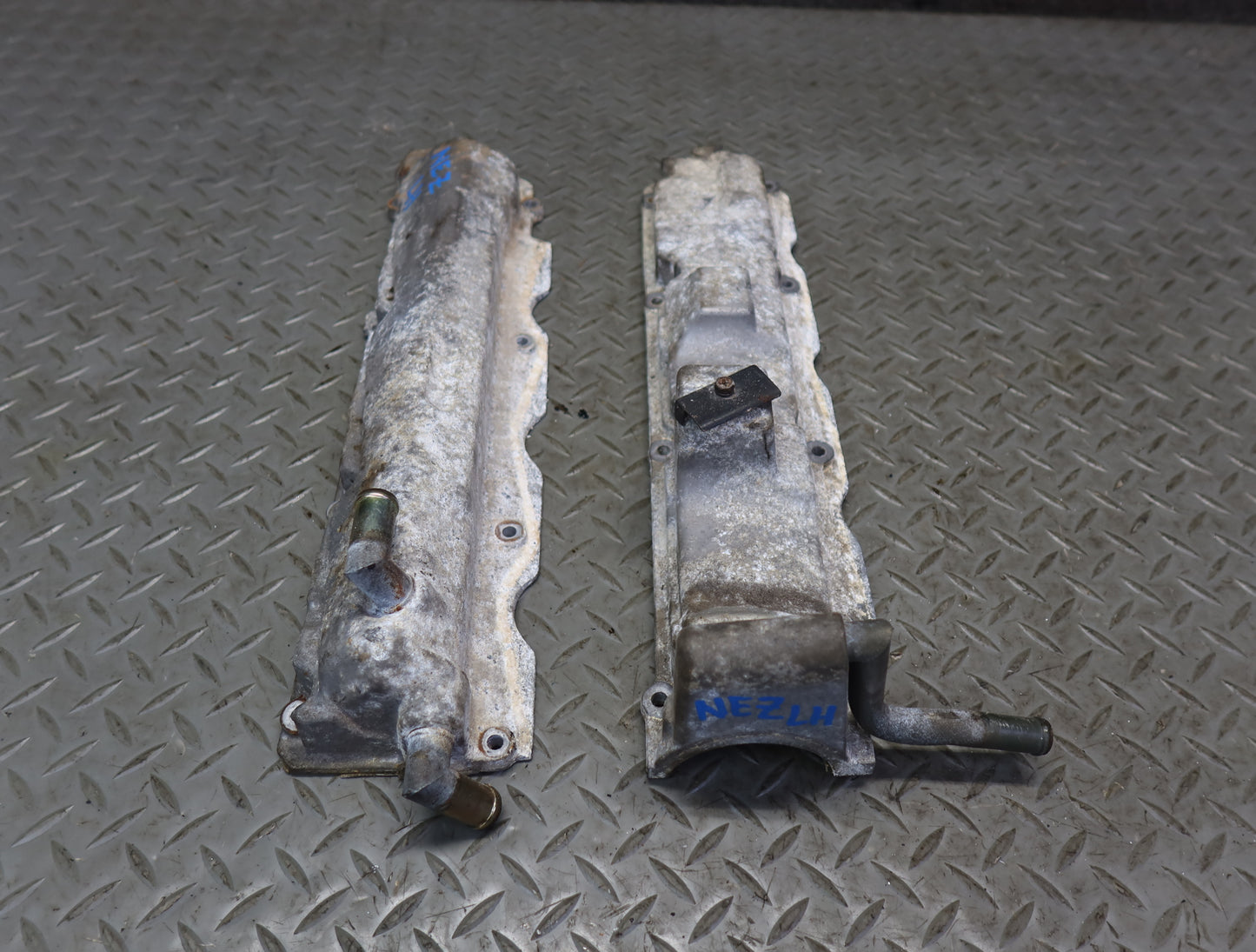 90-96 Nissan Z32 300ZX NA VG30DE Engine Motor Cylinder Head Valve Cover Set