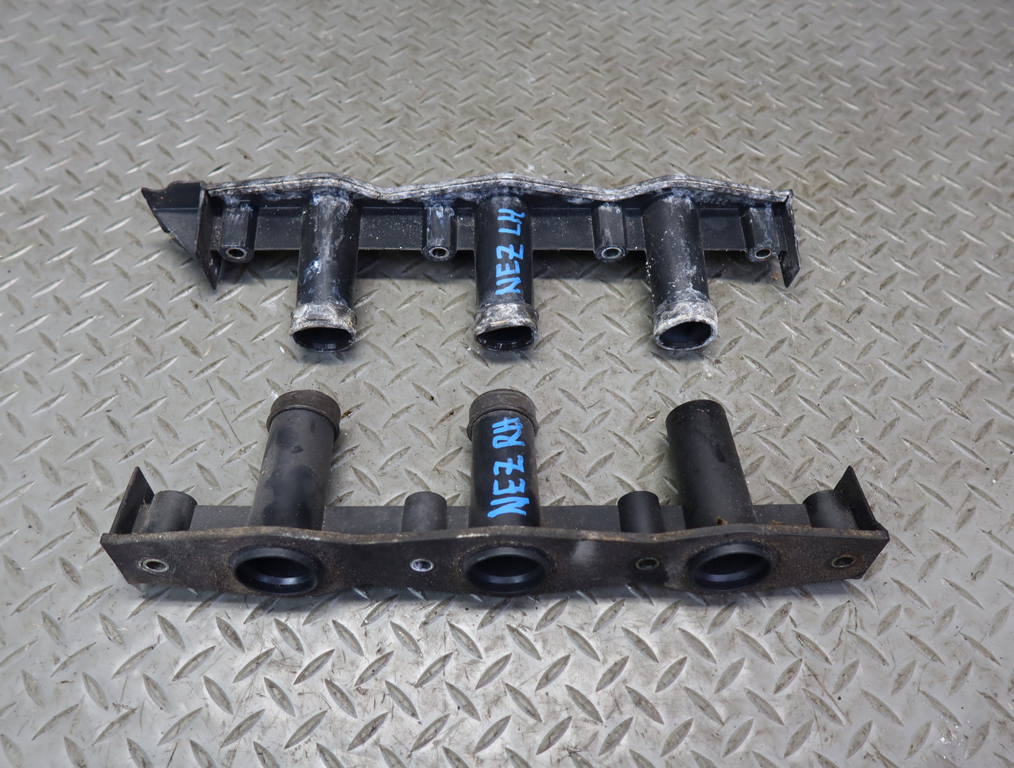 90-96 Nissan Z32 300ZX NA VG30DE Engine Motor Cylinder Head Valve Cover Set