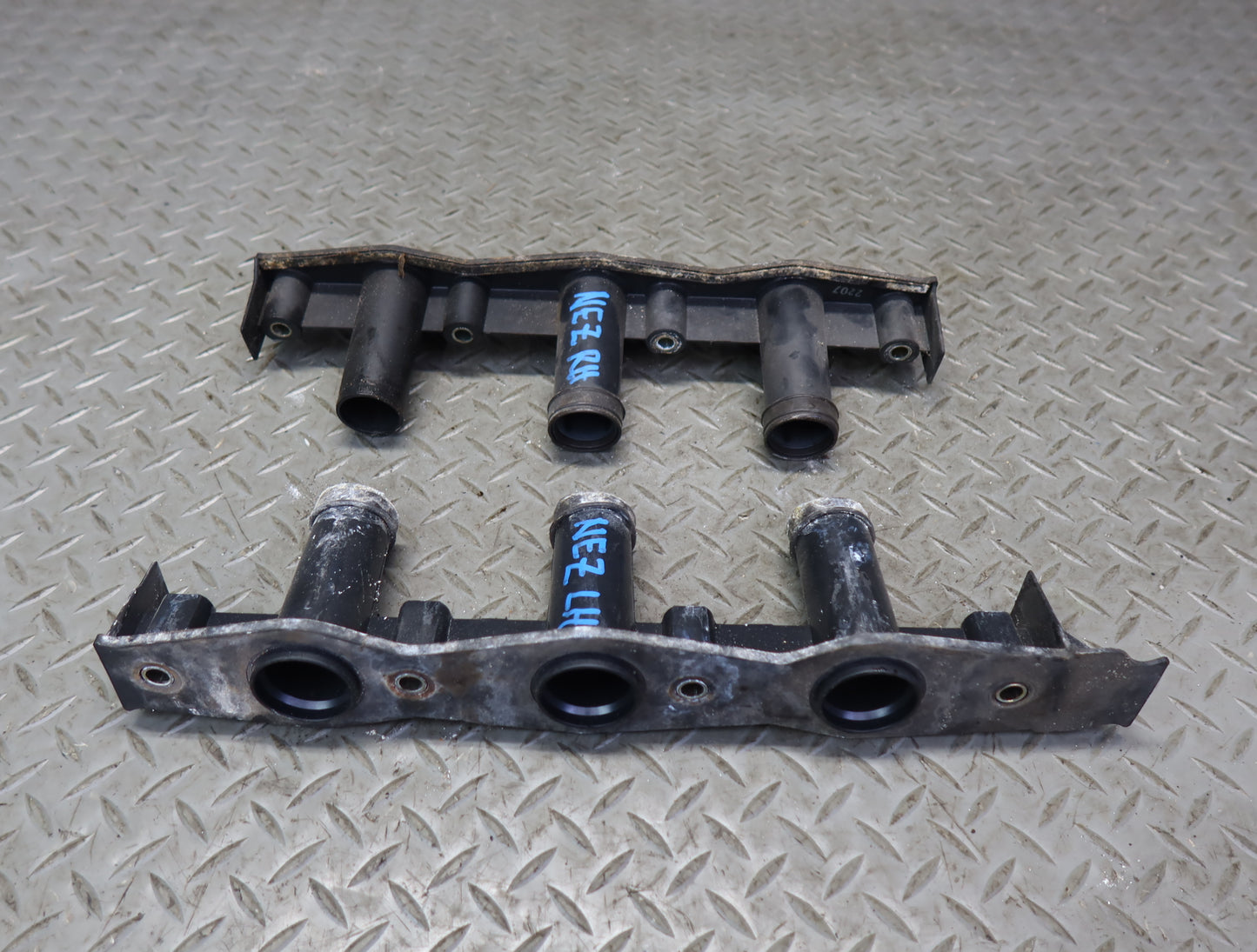 90-96 Nissan Z32 300ZX NA VG30DE Engine Motor Cylinder Head Valve Cover Set