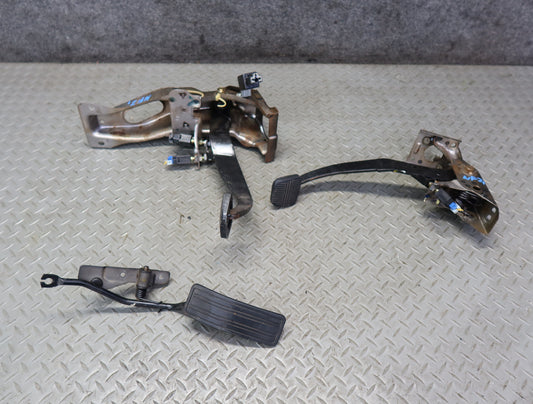 84-86 Nissan Z31 300ZX M/T Set of 3 Gas Acceleration Brake Stop Clutch Pedal OEM