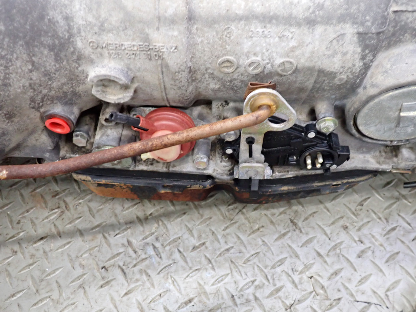 86-89 Mercedes R107 560SL M117 722.313 4SPEED A/T Automatic Transmission 86K OEM