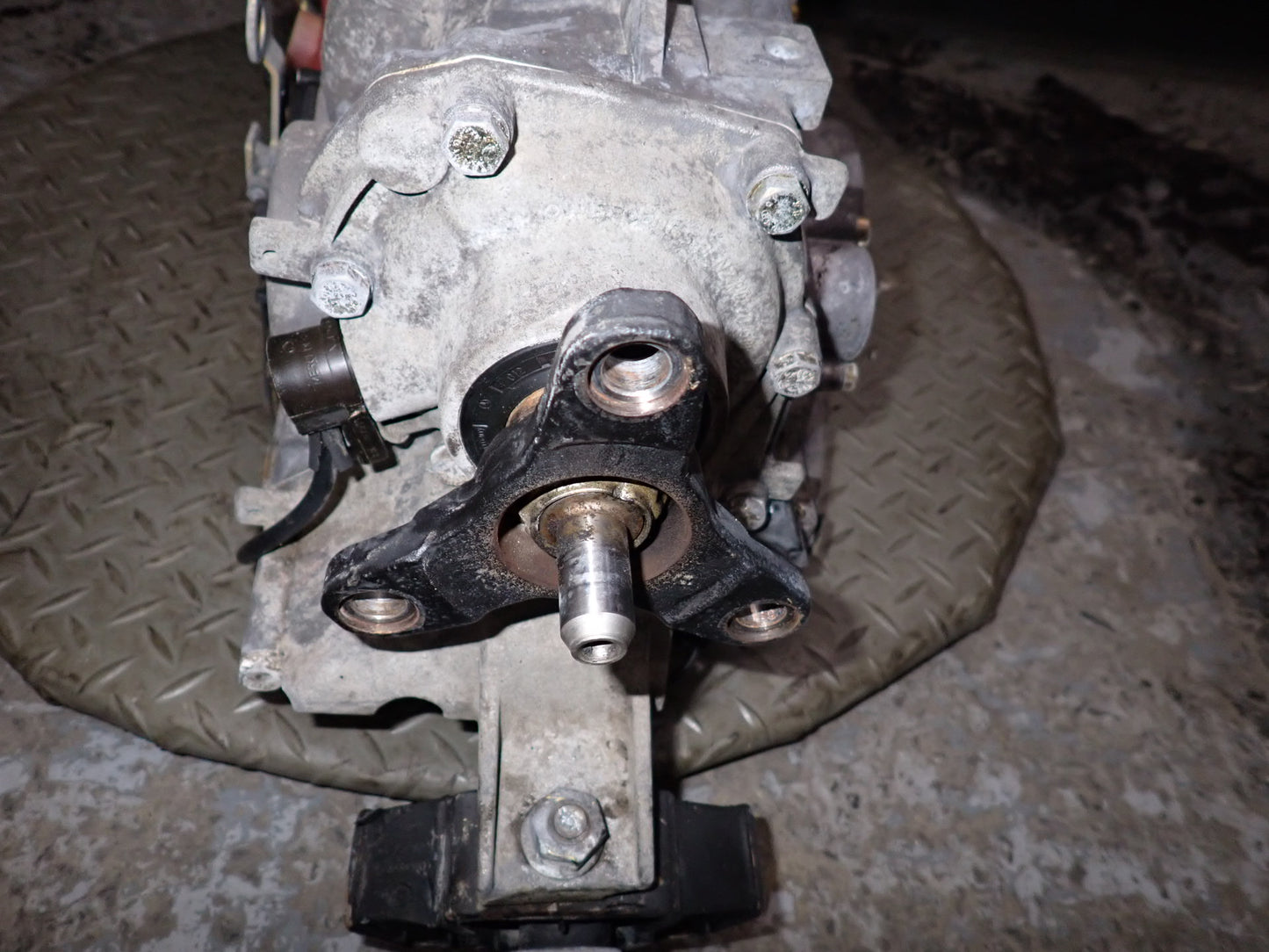 86-89 Mercedes R107 560SL M117 722.313 4SPEED A/T Automatic Transmission 86K OEM