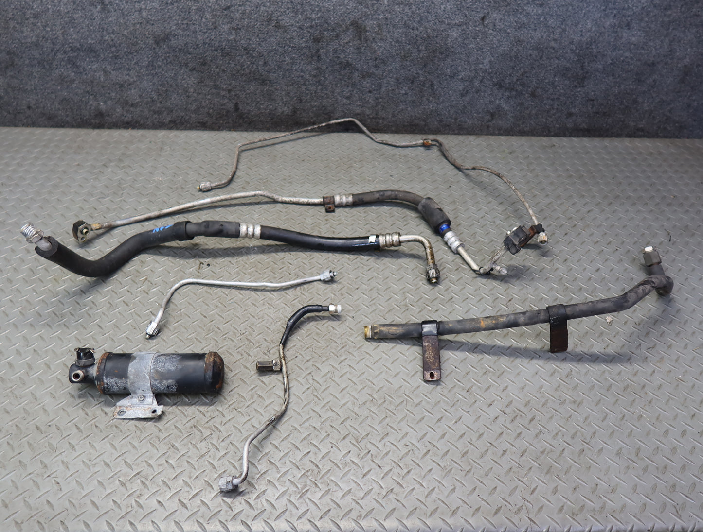 84-86 Nissan Z31 300ZX NA A/C Air Condition Hose Pipe Line Dryer Set OEM