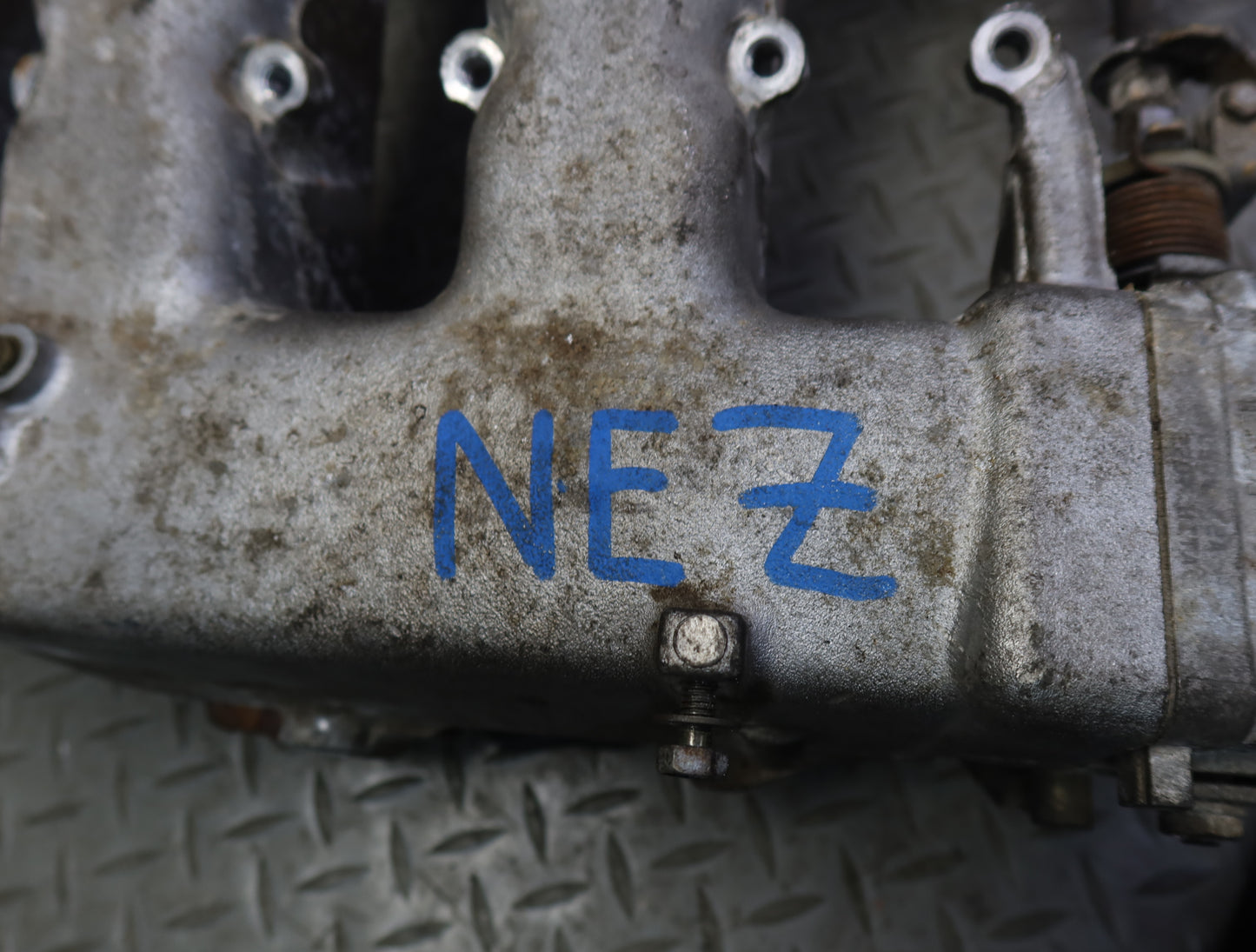 90-96 Nissan Z32 300ZX NA VG30DE Upper Intake Manifold w Idle Control Valve OEM