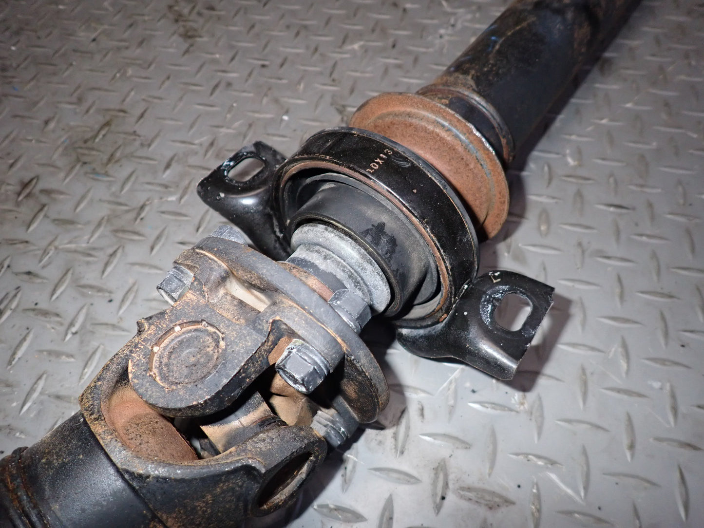 99-01 Toyota Crown JZS175 RWD A/T Automatic Rear Drive Shaft Driveshaft 51K OEM