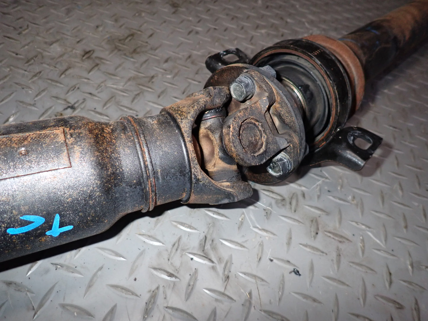 99-01 Toyota Crown JZS175 RWD A/T Automatic Rear Drive Shaft Driveshaft 51K OEM
