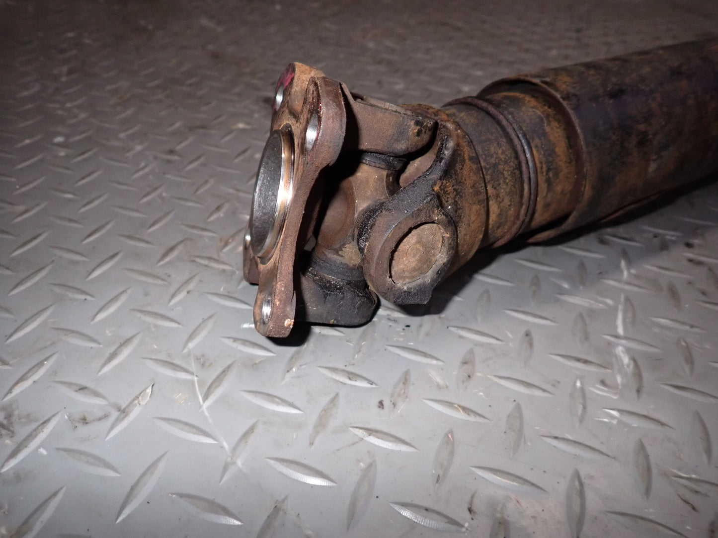 99-01 Toyota Crown JZS175 RWD A/T Automatic Rear Drive Shaft Driveshaft 51K OEM