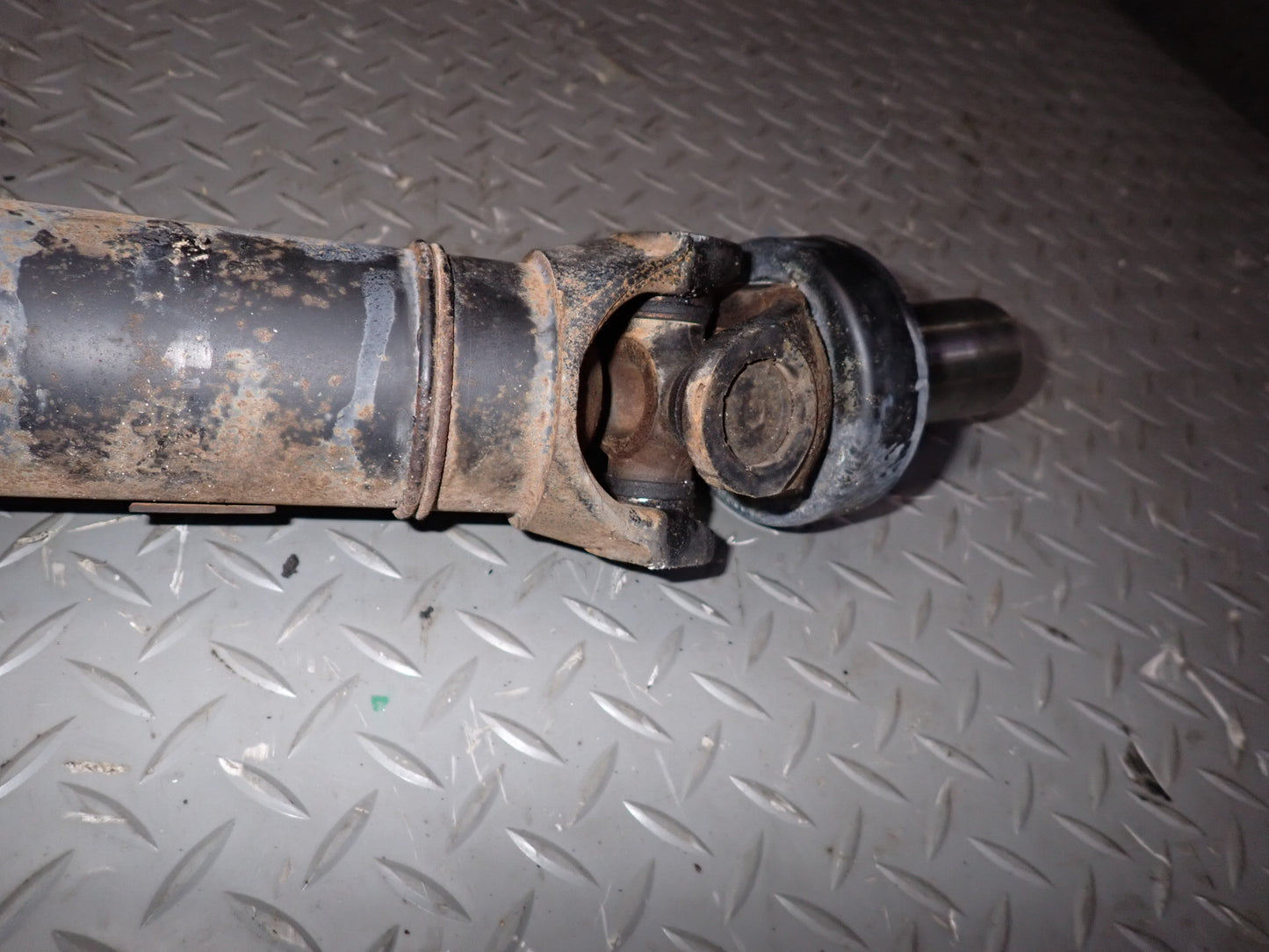 99-01 Toyota Crown JZS175 RWD A/T Automatic Rear Drive Shaft Driveshaft 51K OEM