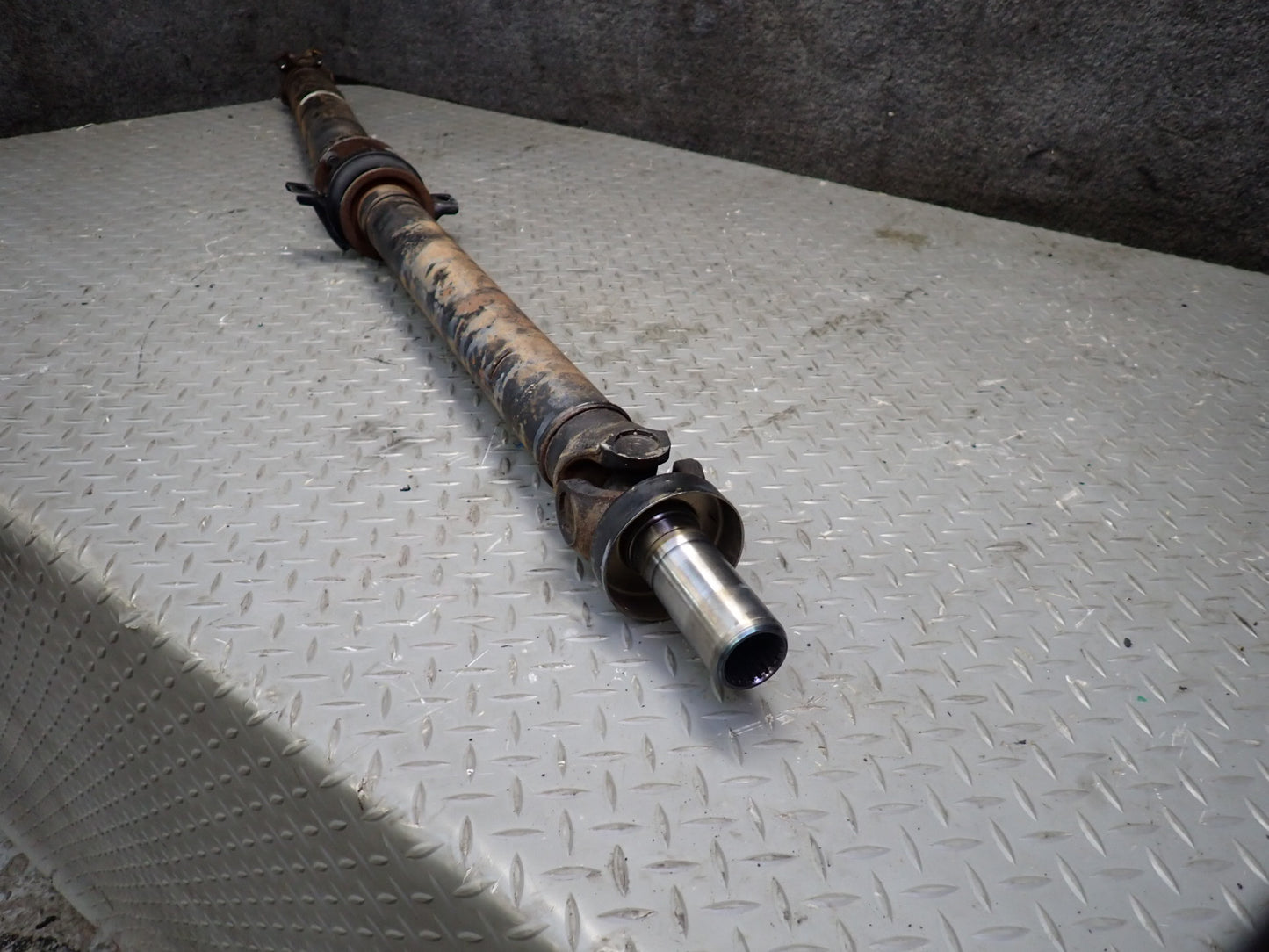 99-01 Toyota Crown JZS175 RWD A/T Automatic Rear Drive Shaft Driveshaft 51K OEM