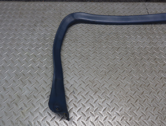 85-89 Nissan Z31 300ZX 2+0 Set of 2 Left & Right T-top Roof Rubber Seal OEM