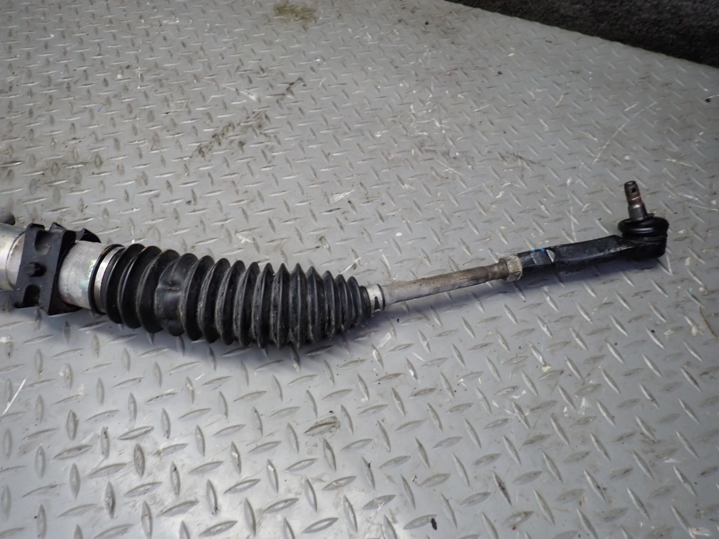 99-01 Toyota Crown JZS175 RHD Power Steering Rack & Pinion 51K Miles OEM