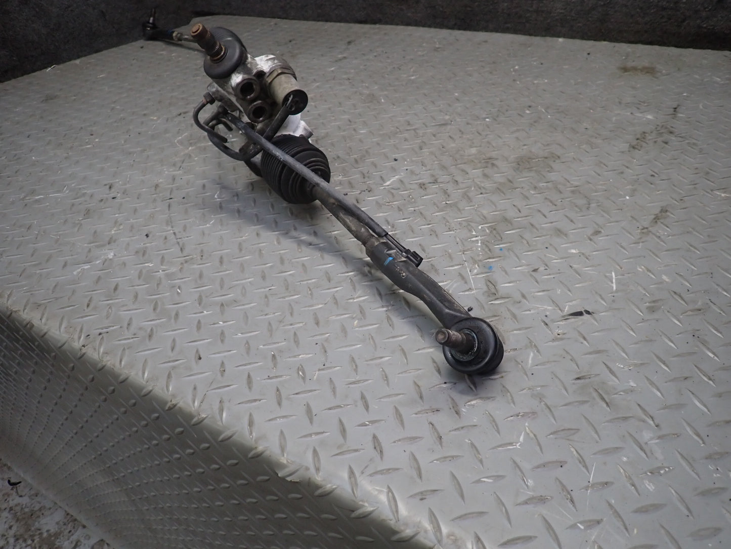 99-01 Toyota Crown JZS175 RHD Power Steering Rack & Pinion 51K Miles OEM