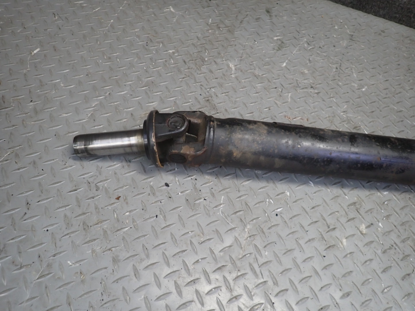 85-86 Nissan Z31 300ZX 2+0 NA M/T Drive Shaft Driveshaft OEM