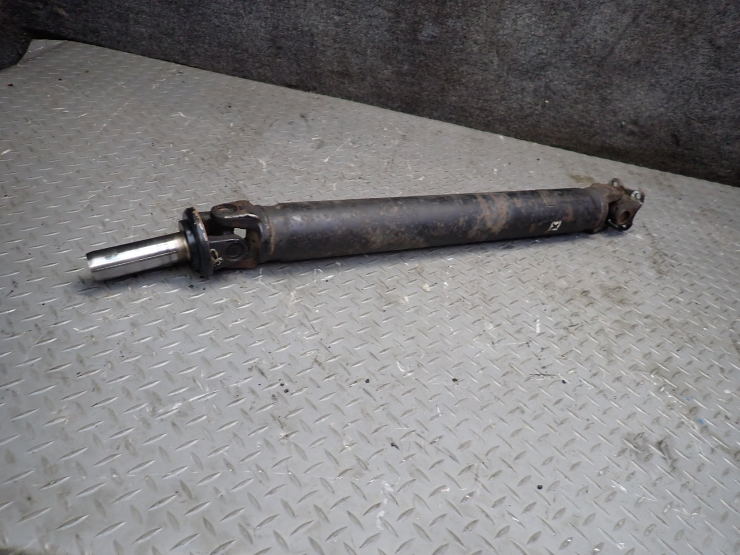 85-86 Nissan Z31 300ZX 2+0 NA M/T Drive Shaft Driveshaft OEM