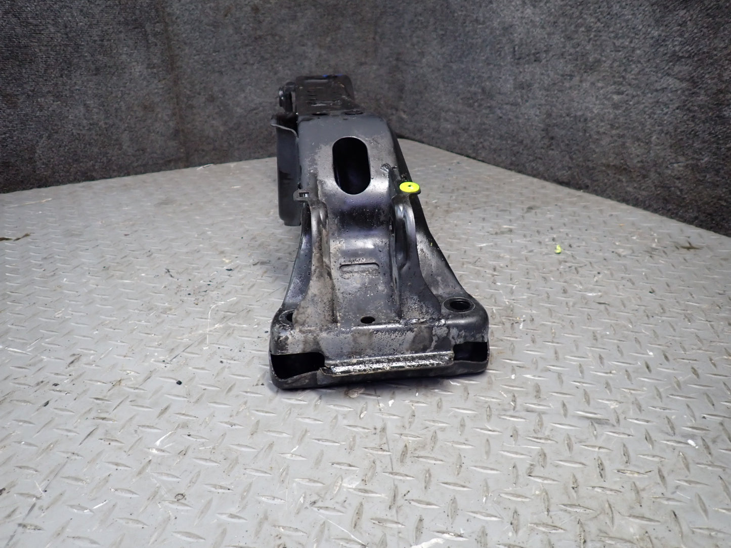 99-01 Toyota Crown JZS175 Front Suspension Subframe Crossmember Cradle 51K OEM