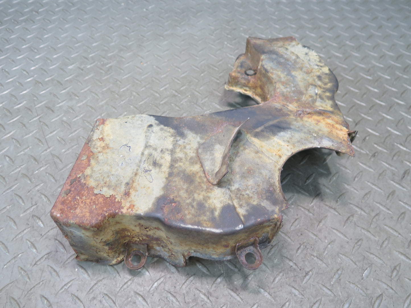 90-96 Nissan Z32 300ZX VG30DE Engine Lower Timing Belt Cover Panel OEM