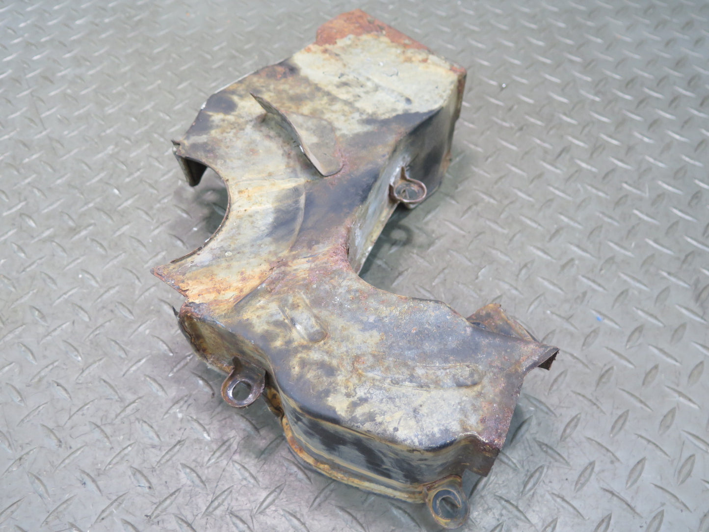 90-96 Nissan Z32 300ZX VG30DE Engine Lower Timing Belt Cover Panel OEM