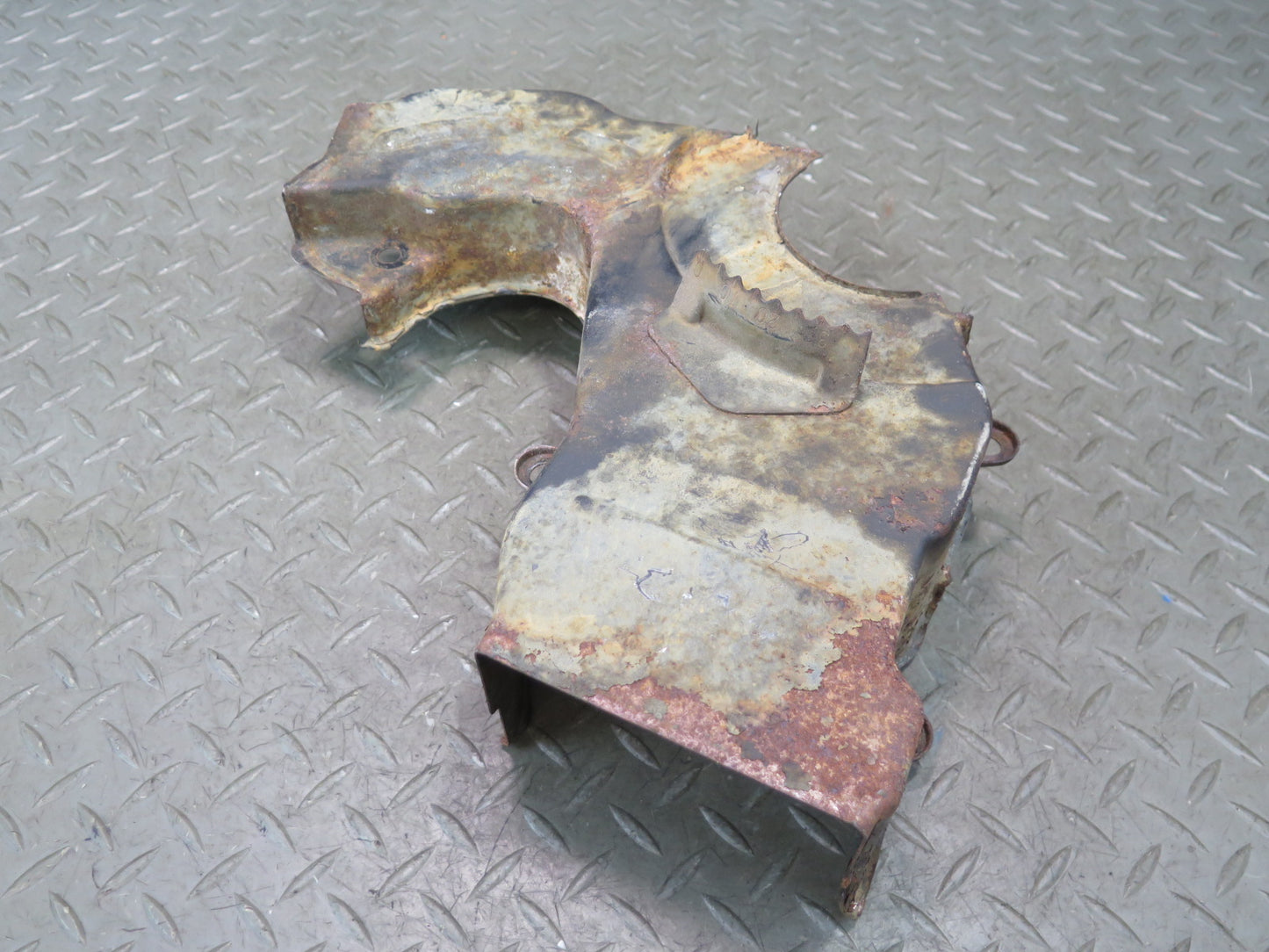 90-96 Nissan Z32 300ZX VG30DE Engine Lower Timing Belt Cover Panel OEM