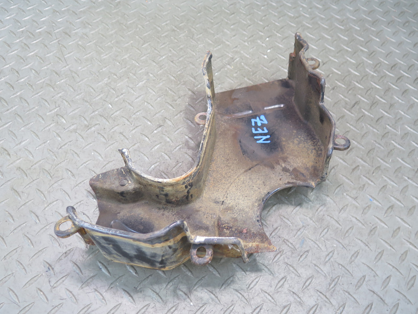 90-96 Nissan Z32 300ZX VG30DE Engine Lower Timing Belt Cover Panel OEM