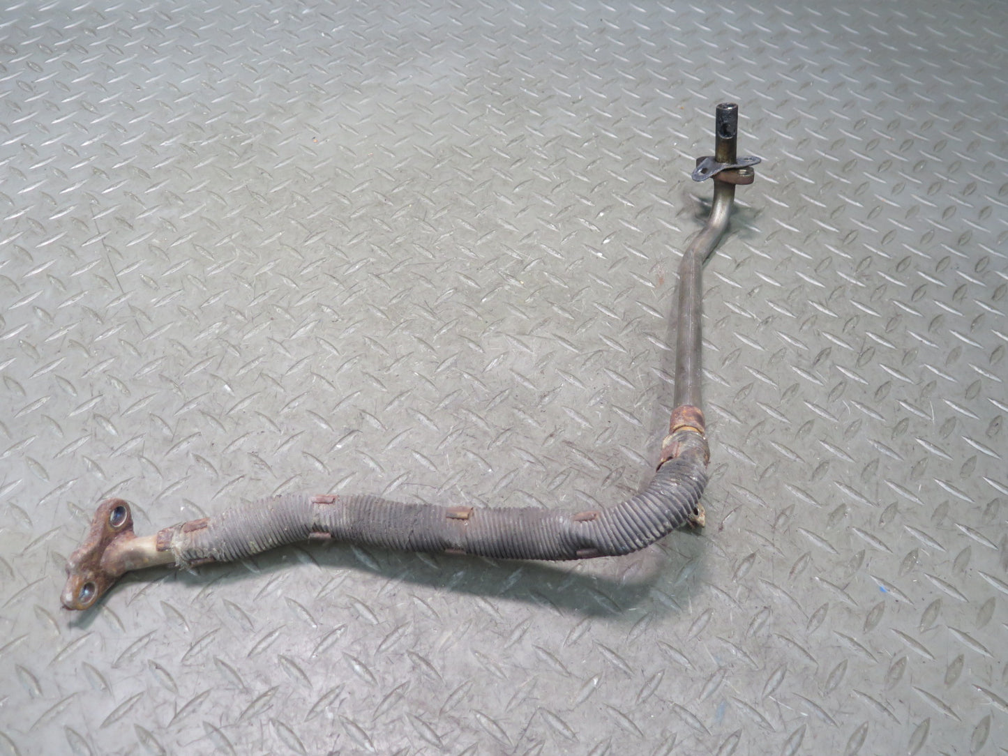 90-96 Nissan Z32 300ZX VG30DE NA Set of 2 EGR Pipe Tube w Valve OEM