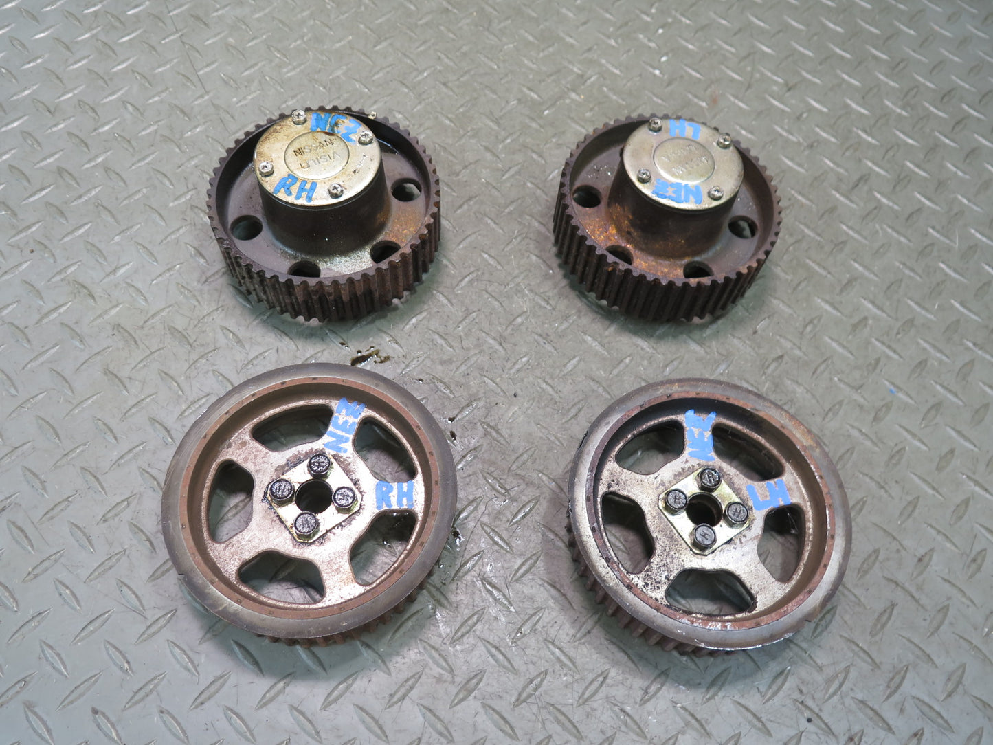 90-96 Nissan Z32 300ZX VG30DE Set of 4 Engine Camshaft Gear Sprocket OEM