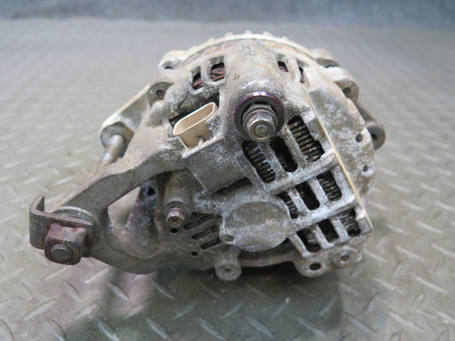 90-93 Nissan 300ZX Z32 VG30DE NA Engine Alternator Generator 90A 23100-31P10 OEM