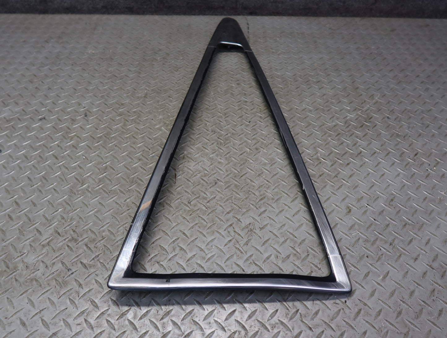84-89 Nissan Z31 300ZX 2+0 Set of 2 Rear Quarter Window Trim Molding Panel OEM