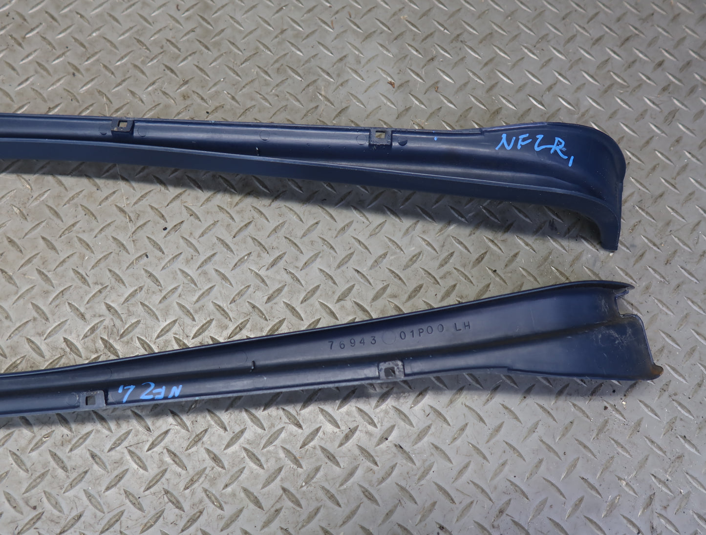 84-86 Nissan Z31 300ZX Set of 2 Left & Right B Pillar Trim Cover Panel Blue OEM