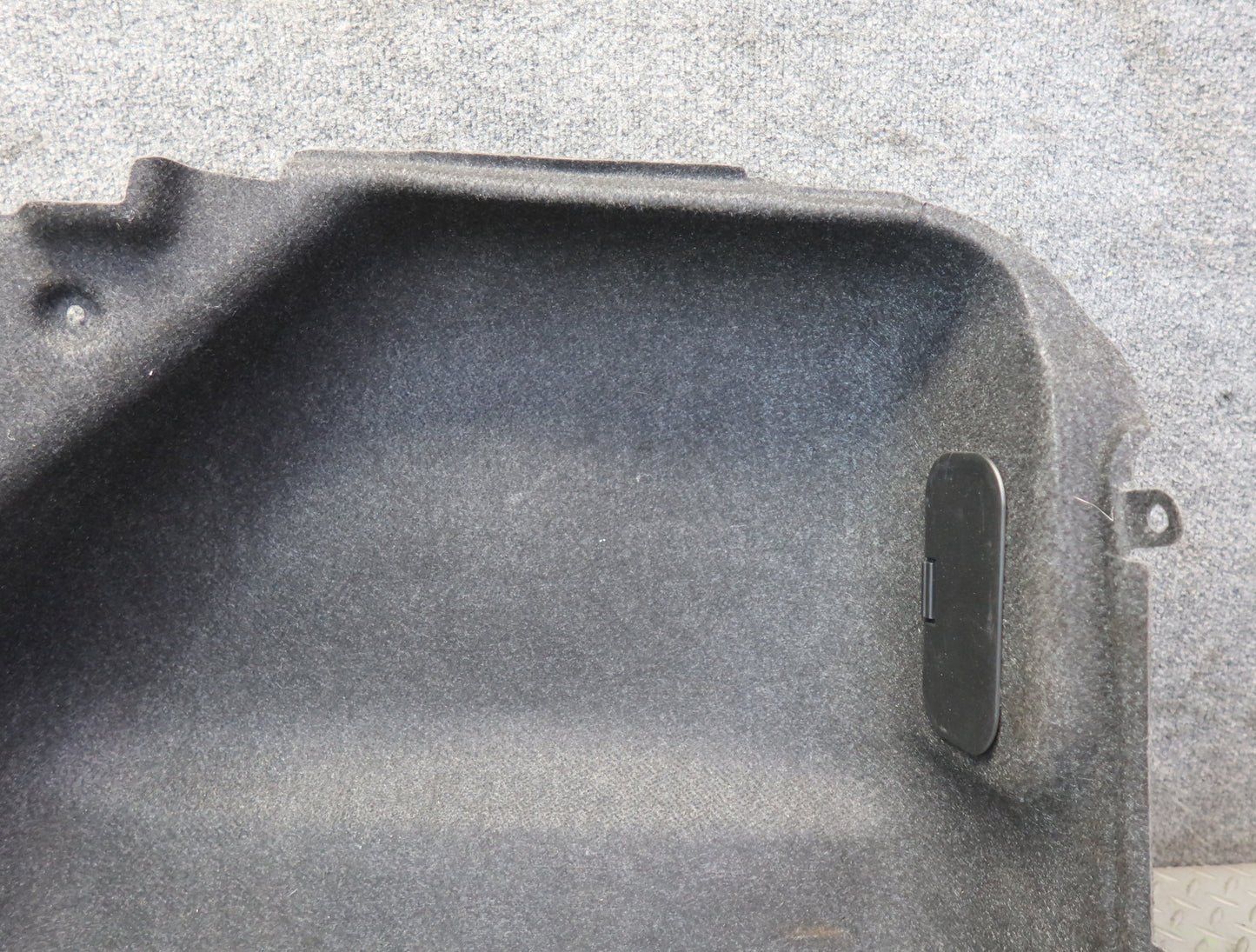 99-01 Toyota Crown JZS175 Rear Right Trunk Carpet Liner Trim Cover Panel OEM