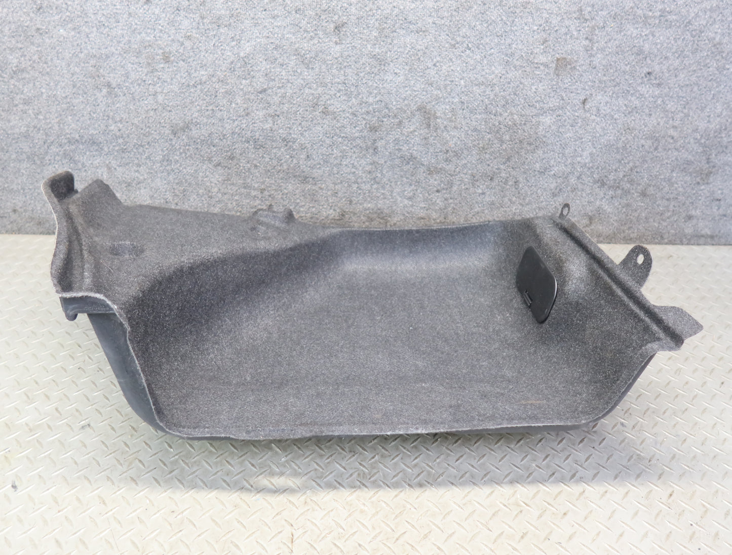 99-01 Toyota Crown JZS175 Rear Right Trunk Carpet Liner Trim Cover Panel OEM