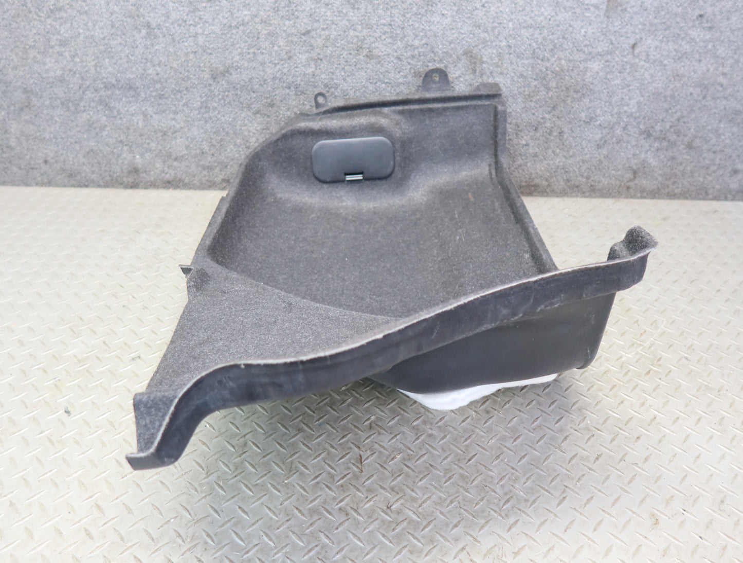 99-01 Toyota Crown JZS175 Rear Right Trunk Carpet Liner Trim Cover Panel OEM