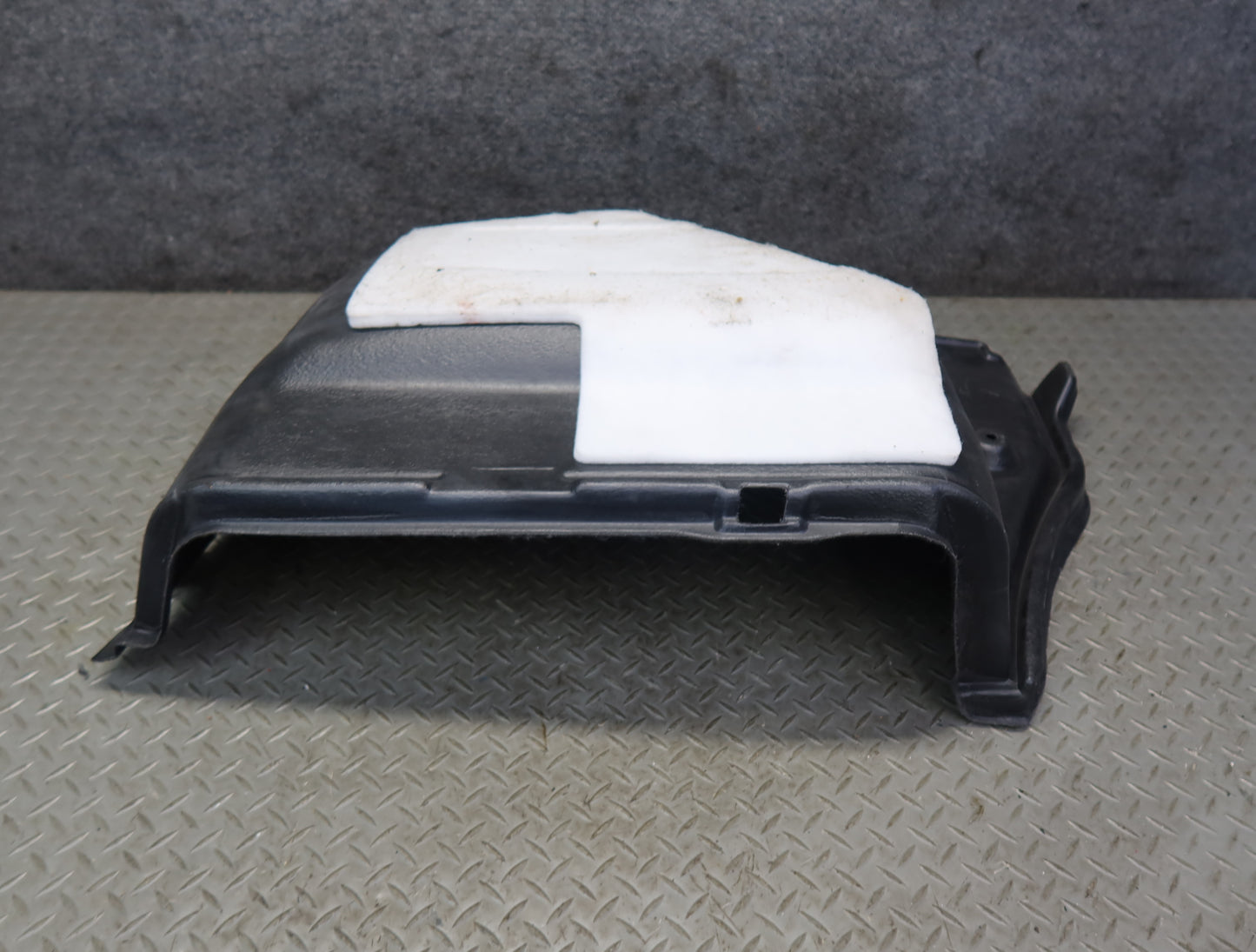 99-01 Toyota Crown JZS175 Rear Right Trunk Carpet Liner Trim Cover Panel OEM