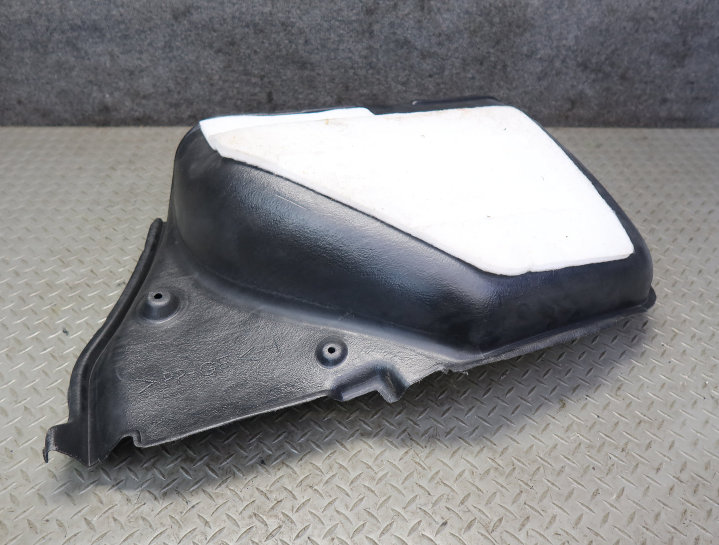 99-01 Toyota Crown JZS175 Rear Right Trunk Carpet Liner Trim Cover Panel OEM