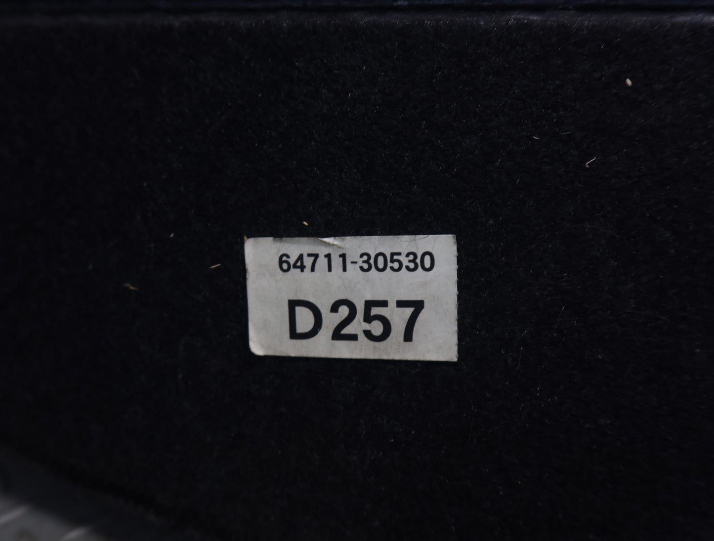 99-01 Toyota Crown JZS175 Sedan Rear Trunk Floor MAT Carpet Cover Black OEM